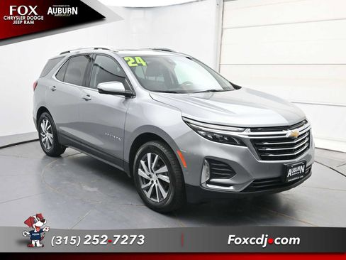 Used 2024 Chevrolet Equinox Premier AWD/4WD image 2