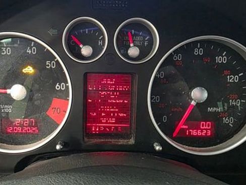 Used 2003 Audi TT 1.8T image 16