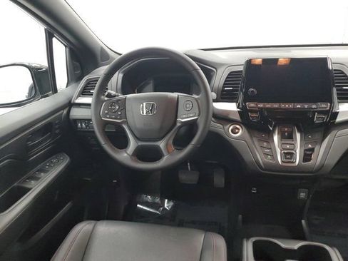 Certified 2024 Honda Odyssey Sport image 15