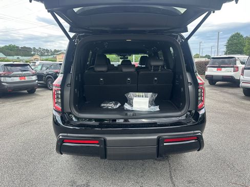 New 2025 Nissan Armada PRO-4X image 18