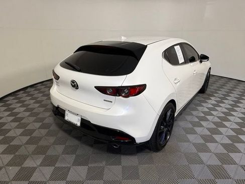 Used 2019 MAZDA MAZDA3 Hatchback w/ Preferred Package FWD image 6