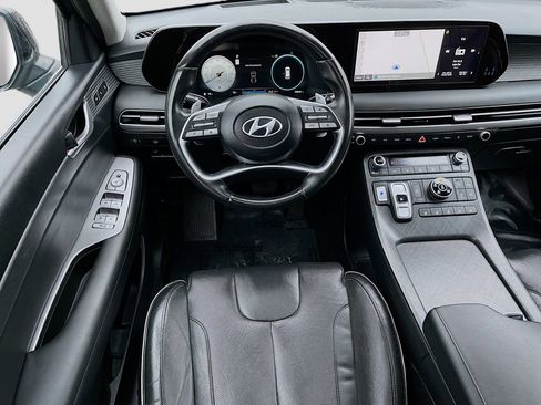 Used 2023 Hyundai Palisade Limited w/ Cargo Package image 24