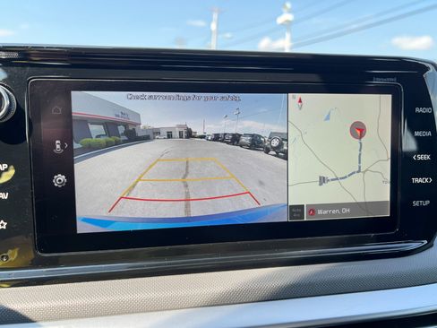 Used 2022 Kia K5 GT-Line image 38