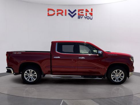 Used 2023 Chevrolet Silverado 1500 LTZ AWD/4WD image 6