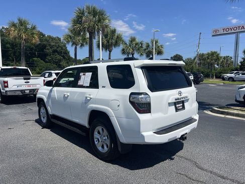Used 2024 Toyota 4Runner SR5 Premium AWD/4WD image 8