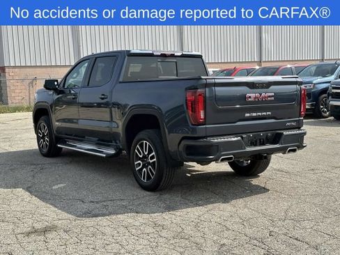 Used 2021 GMC Sierra 1500 AT4 w/ AT4 Value Package AWD/4WD image 3