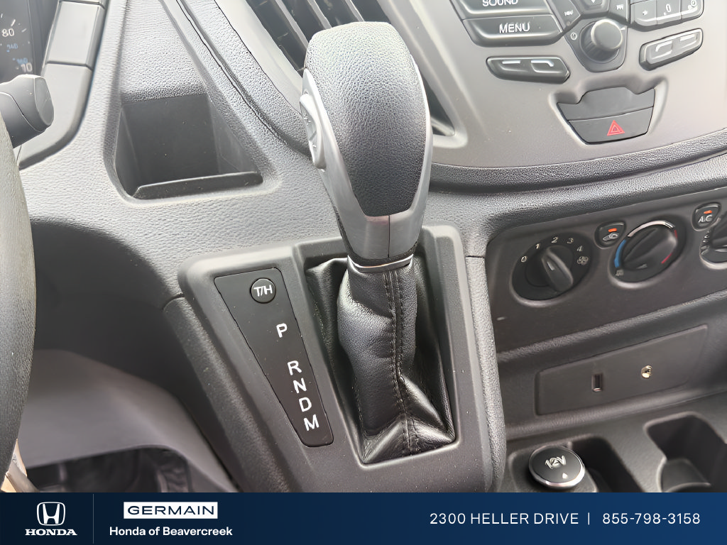 Used 2015 Ford Transit 250 130 Low Roof RWD image 19