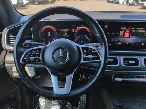 Used 2023 Mercedes-Benz GLS 450 4MATIC image 14