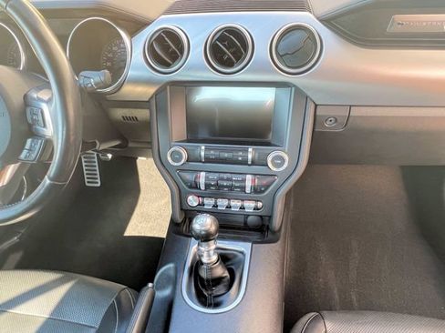 Used 2019 Ford Mustang GT Premium RWD image 17