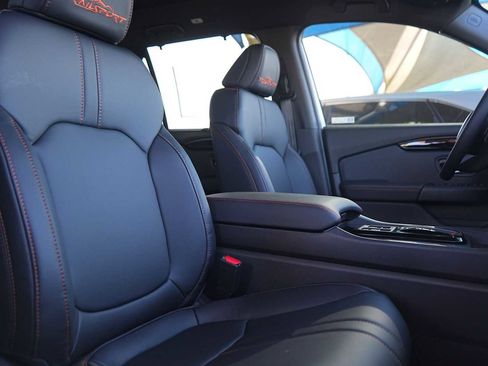 New 2025 Honda Pilot TrailSport image 14
