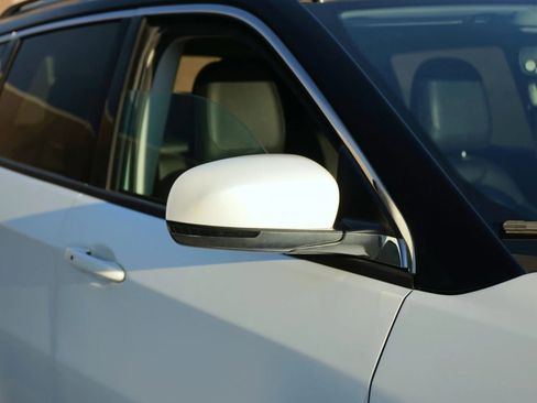 Used 2018 Jeep Compass Limited w/ Navigation Group image 6