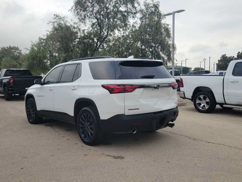 Used 2023 Chevrolet Traverse RS FWD image 6