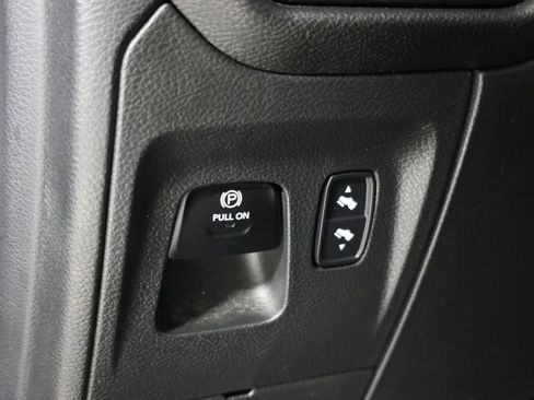 Used 2023 RAM 1500 Laramie AWD/4WD image 24