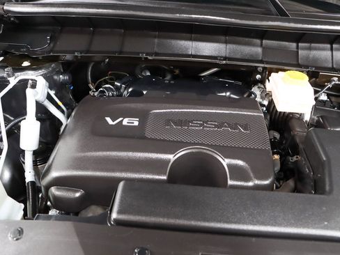Used 2023 Nissan Pathfinder SL FWD image 32