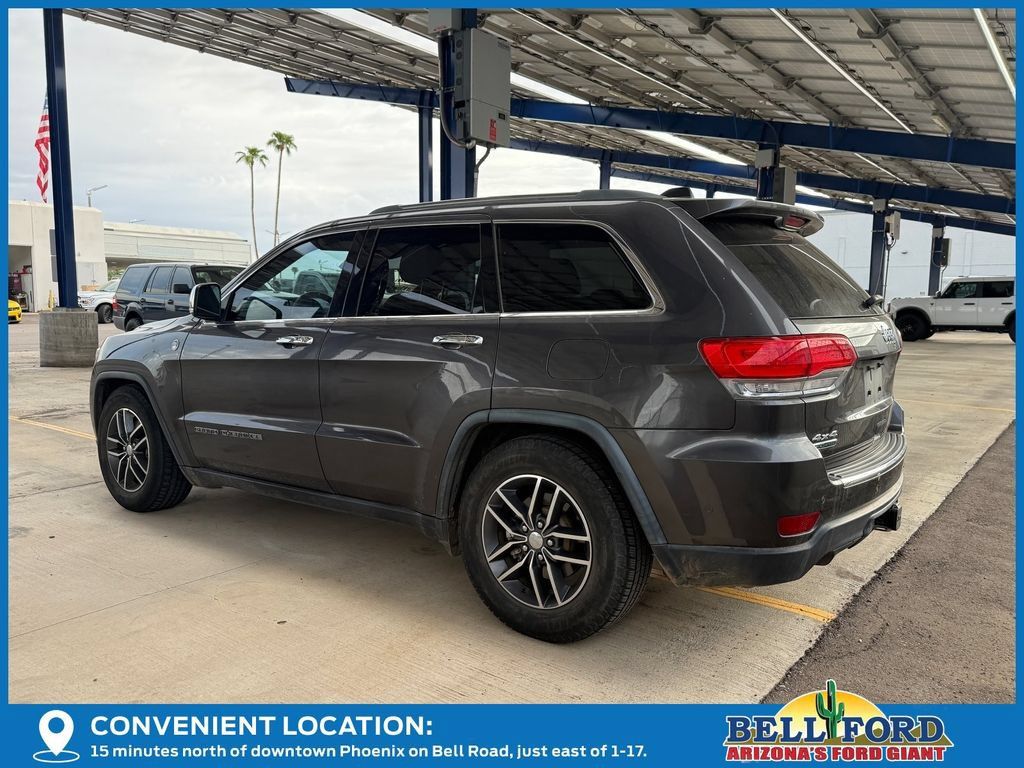 Used 2018 Jeep Grand Cherokee Limited AWD/4WD image 3