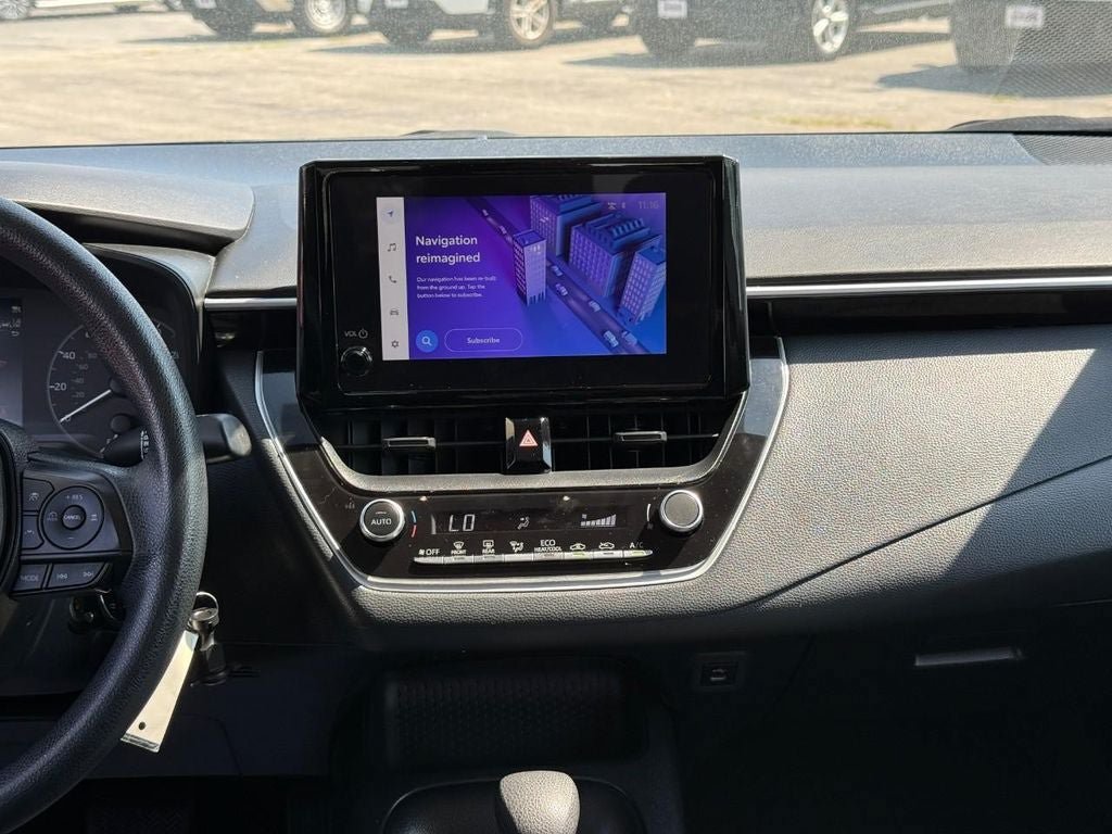 Used 2023 Toyota Corolla LE FWD image 10