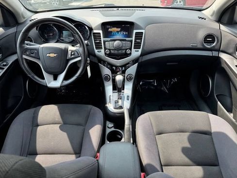 Used 2014 Chevrolet Cruze LT w/ All-Star Edition FWD image 12