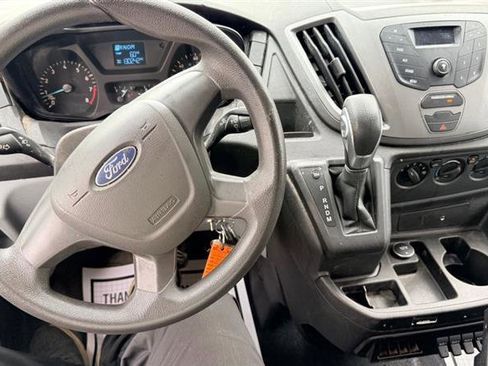 Used 2016 Ford Transit 250 130 Low Roof RWD image 23