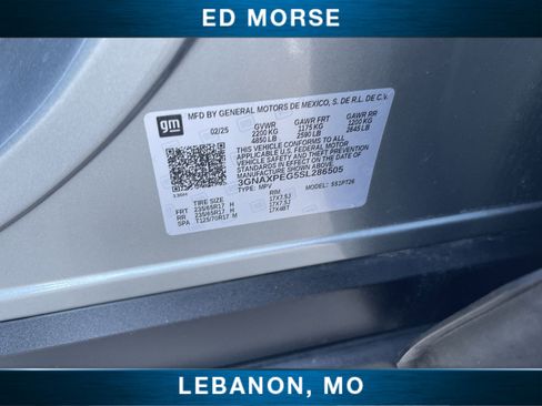 Used 2025 Chevrolet Equinox LT AWD/4WD image 33
