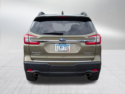 Used 2024 Subaru Ascent Touring AWD/4WD image 4