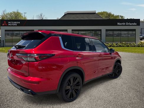 New 2026 Mitsubishi Outlander LE FWD image 5