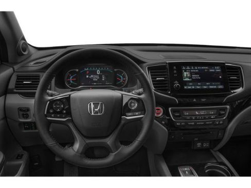Used 2019 Honda Pilot Touring image 7
