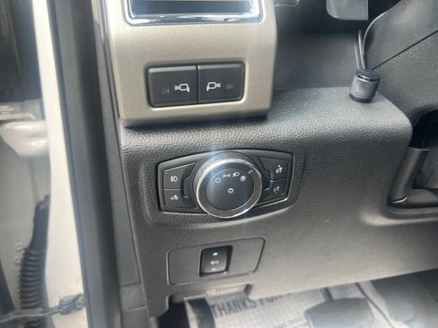 Used 2017 Ford F250 Lariat w/ Chrome Package AWD/4WD image 15