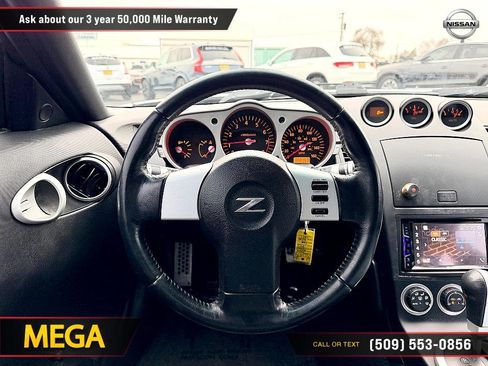 Used 2004 Nissan 350Z Touring w/ Aerodynamics Pkg image 18