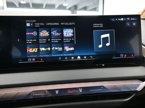 Used 2025 BMW X3 xDrive30i image 24