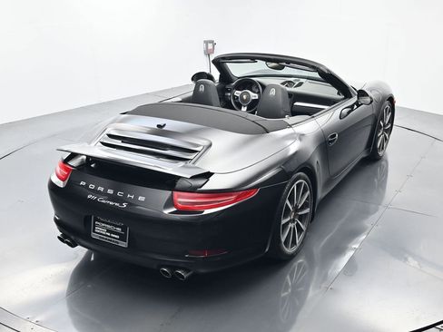 Used 2015 Porsche 911 Carrera S image 48