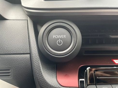 New 2026 Toyota Prius Plug-In Hybrid image 33