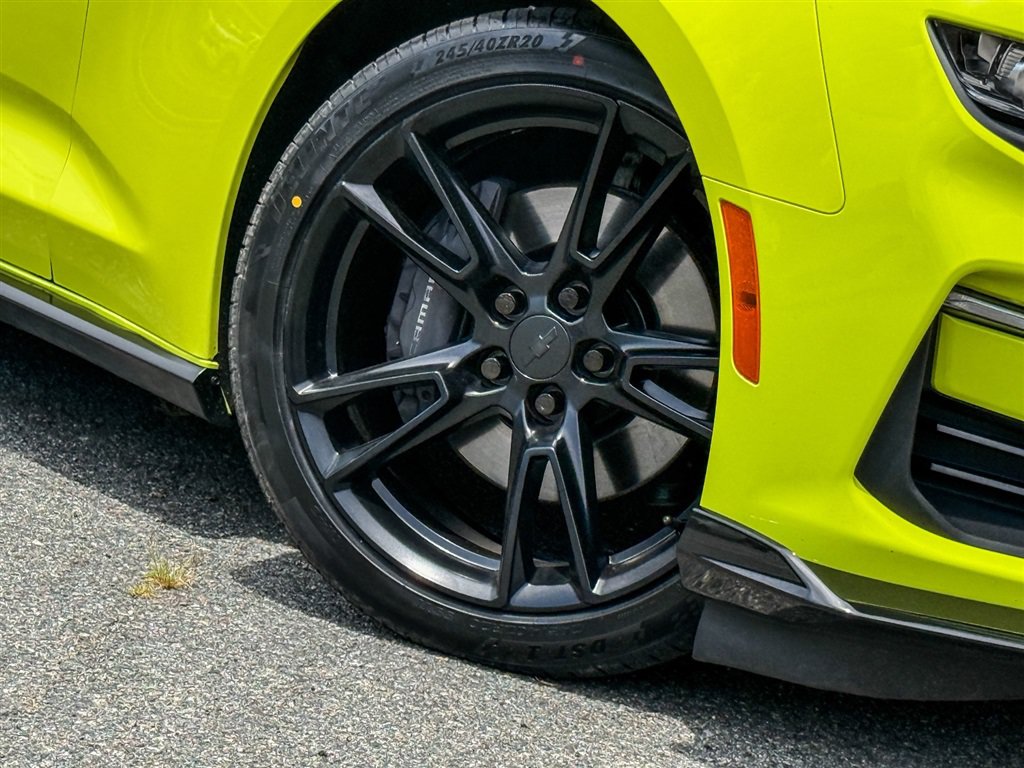 Used 2021 Chevrolet Camaro SS RWD image 34