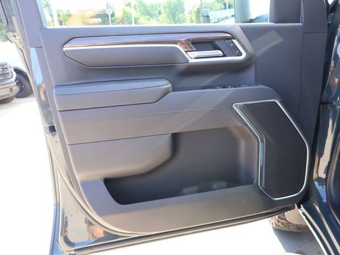 New 2026 Chevrolet Silverado 3500 LT w/ Trail Boss Package AWD/4WD image 13