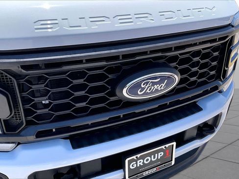 Used 2025 Ford F250 XL w/ STX Appearance Package AWD/4WD image 28