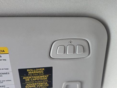 Used 2022 Ford Escape Titanium w/ Class II Trailer Tow Package image 30