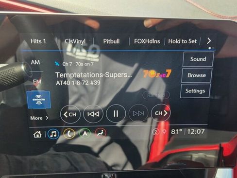 Used 2022 Chevrolet Corvette 2LT w/ Z51 Performance Package image 17