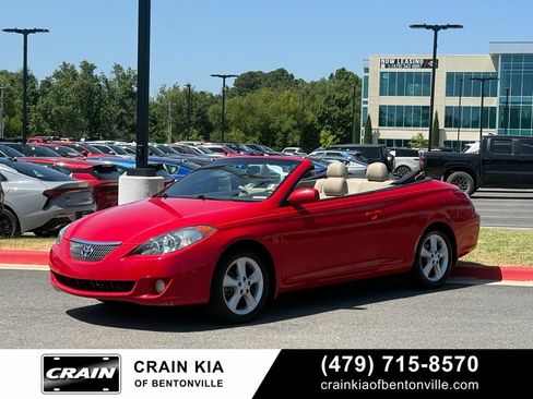 Used 2005 Toyota Solara SLE FWD image 3