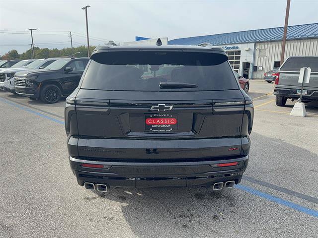 New 2027 Chevrolet Traverse RS w/ LPO, Floor Liner Package AWD/4WD image 5