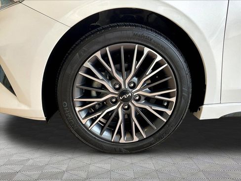 Used 2023 Kia Forte GT-Line w/ GT-Line Premium Package FWD image 31
