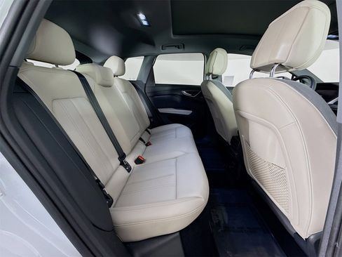 Certified 2024 Audi Q4 e-tron Premium Plus w/ Premium Plus image 28