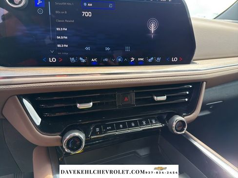 Used 2025 Chevrolet Suburban High Country w/ Sun And Tow Package image 17