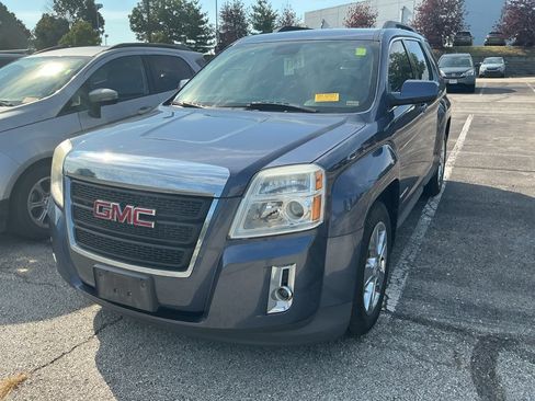 Used 2014 GMC Terrain SLE w/ Convenience Package AWD/4WD image 3