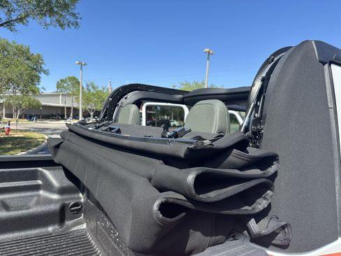 Used 2024 Jeep Gladiator Mojave image 26