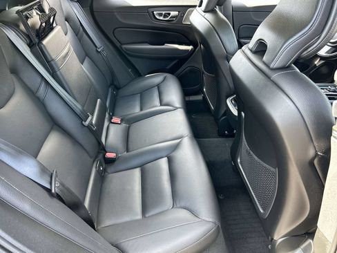 Used 2020 Volvo XC60 T6 Inscription w/ Protection Package Premier AWD/4WD image 28
