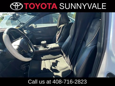Used 2023 Toyota Crown AWD/4WD image 4
