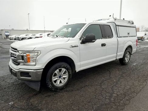 Used 2019 Ford F150 XLT w/ Equipment Group 301A Mid image 4