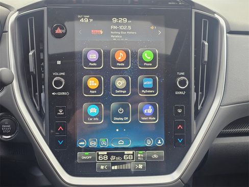 Used 2025 Subaru Crosstrek 2.0i Premium image 29