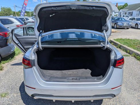 Used 2020 Nissan Sentra SV FWD image 31