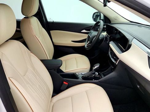 Used 2026 Buick Encore GX Avenir FWD image 23