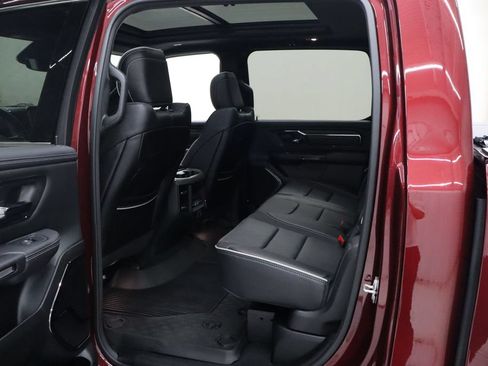 Used 2025 RAM 1500 Limited AWD/4WD image 24